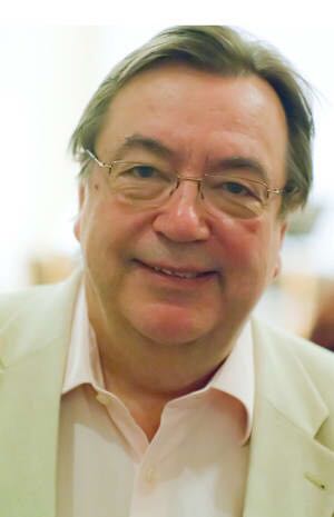 Поздравляем с юбилеем композитора, народного артиста России Александра Владимировича Чайковского